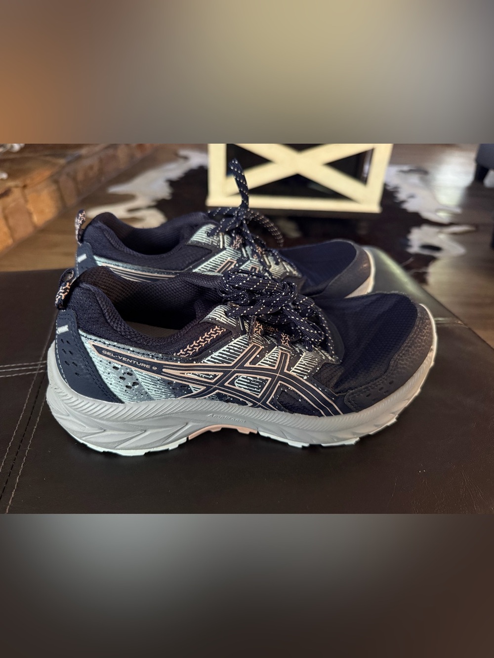 ASICS women’s size 7